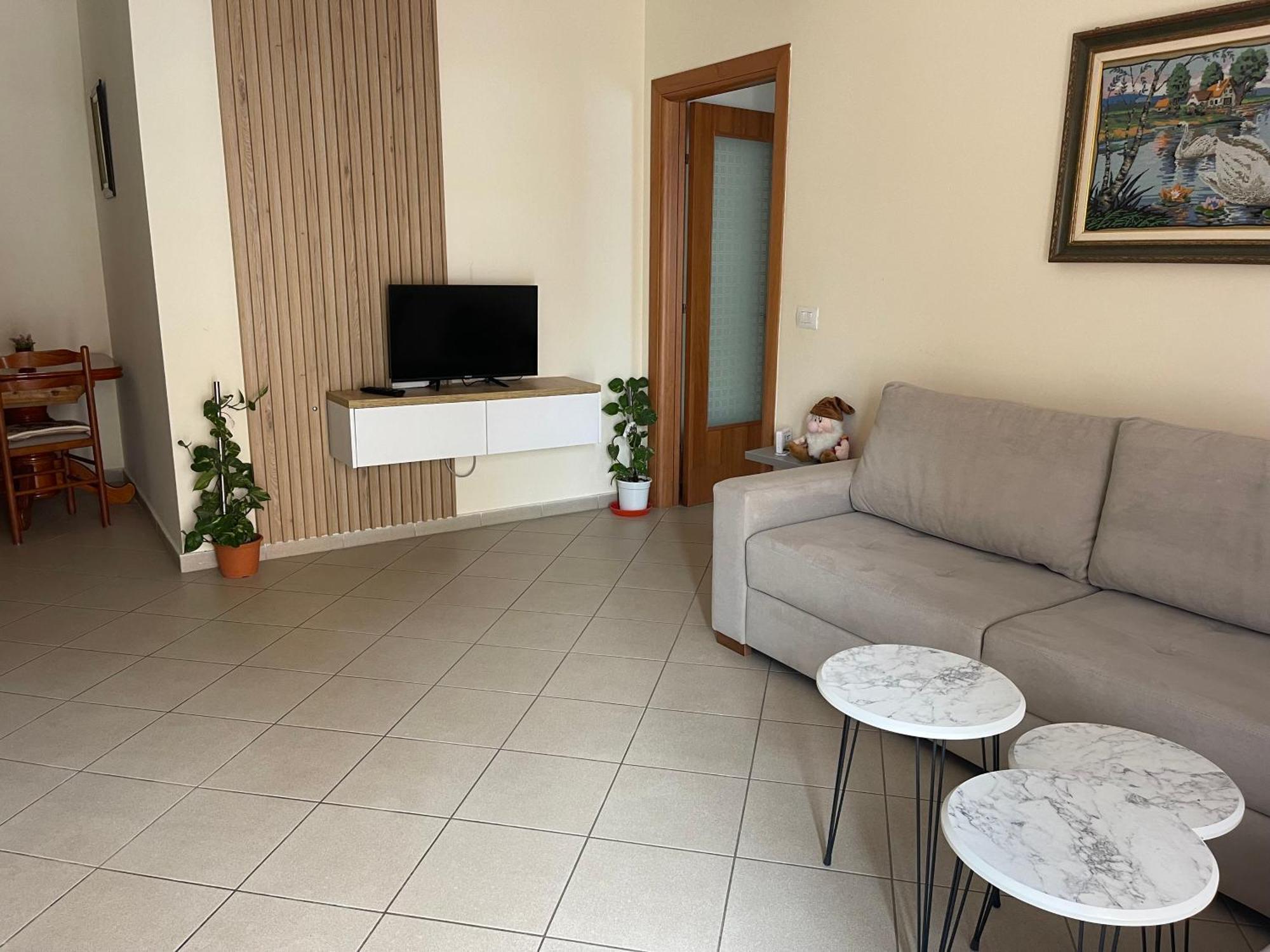 Ioanian Blue Apartament Himare Exterior photo